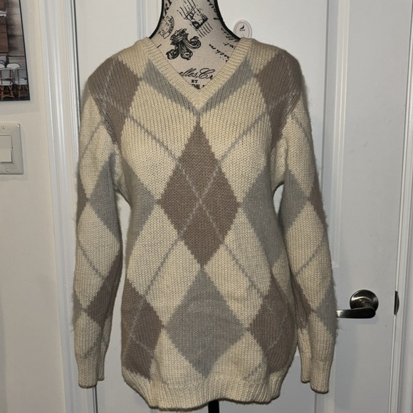 holt renfrew Sweaters - Vintage Holt Renfrew Wool Blend Women’s Sweater